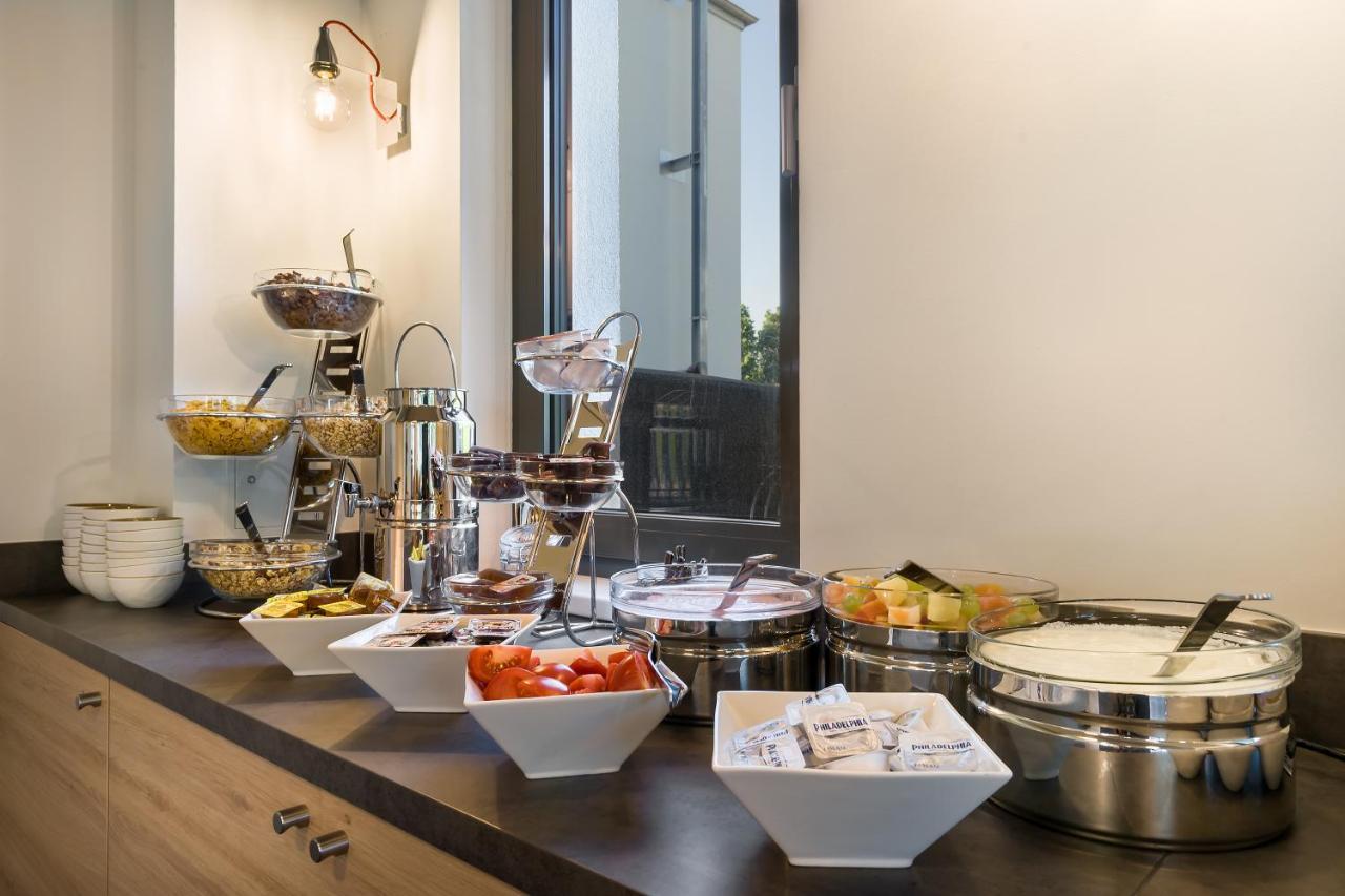 Signature East Hotel Apartment Hamburg Bagian luar foto