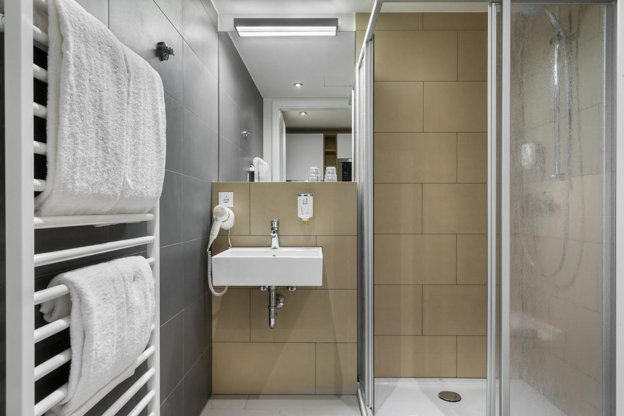 Signature East Hotel Apartment Hamburg Bagian luar foto