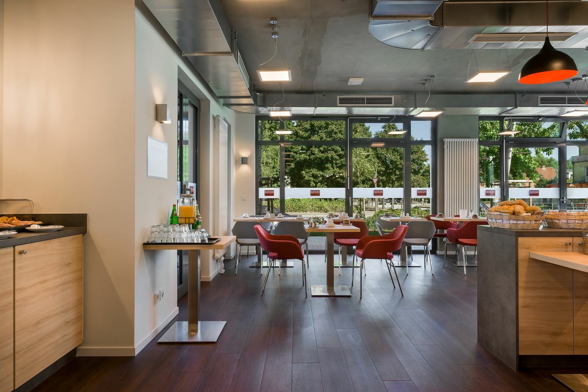 Signature East Hotel Apartment Hamburg Bagian luar foto